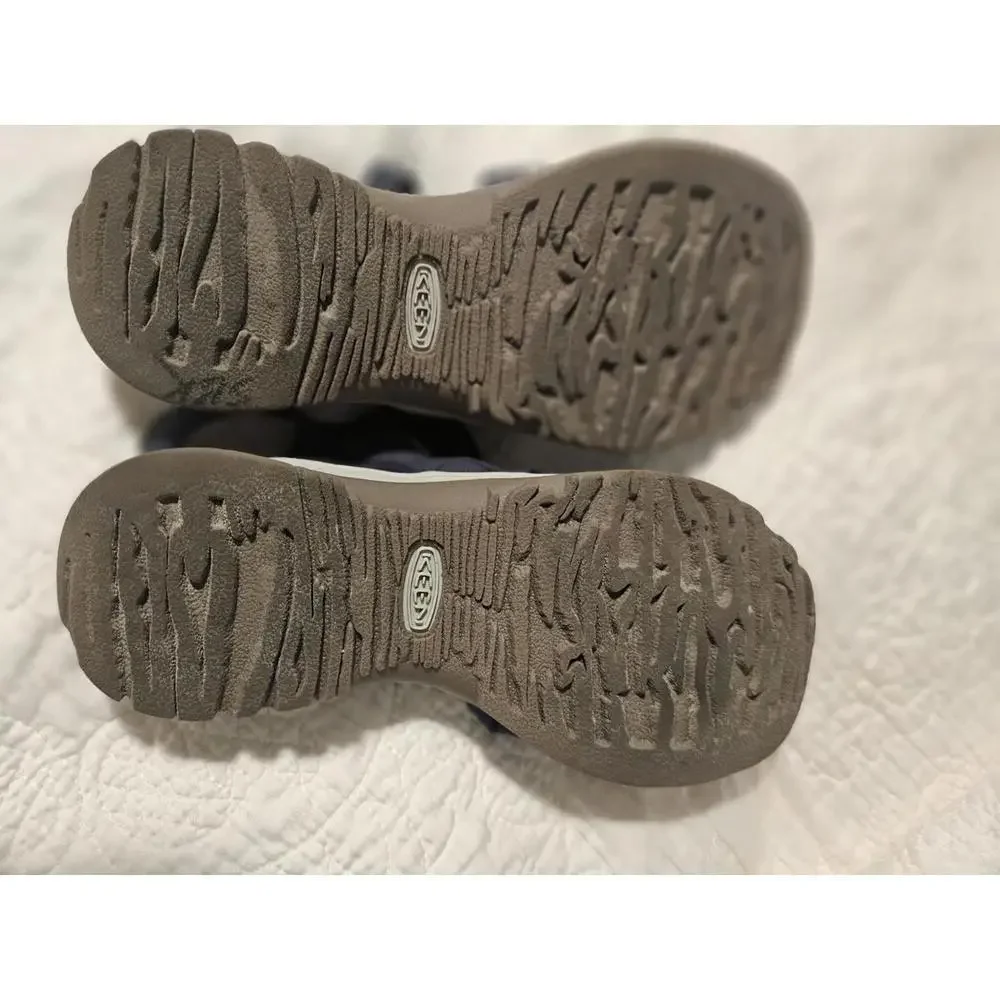 Keen sz 9.5 NEW sandals - Picture 4 of 5